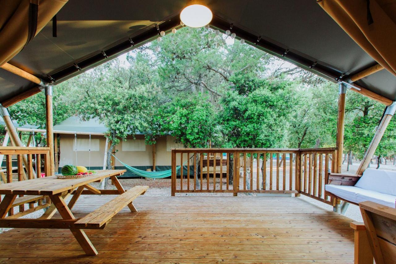 Glamping Beach Soline Биоград-на-Мору Экстерьер фото