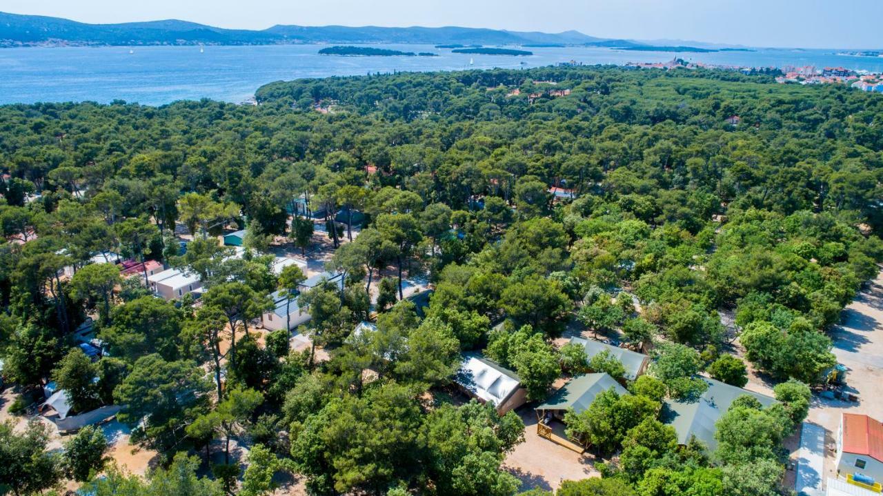 Glamping Beach Soline Биоград-на-Мору Экстерьер фото
